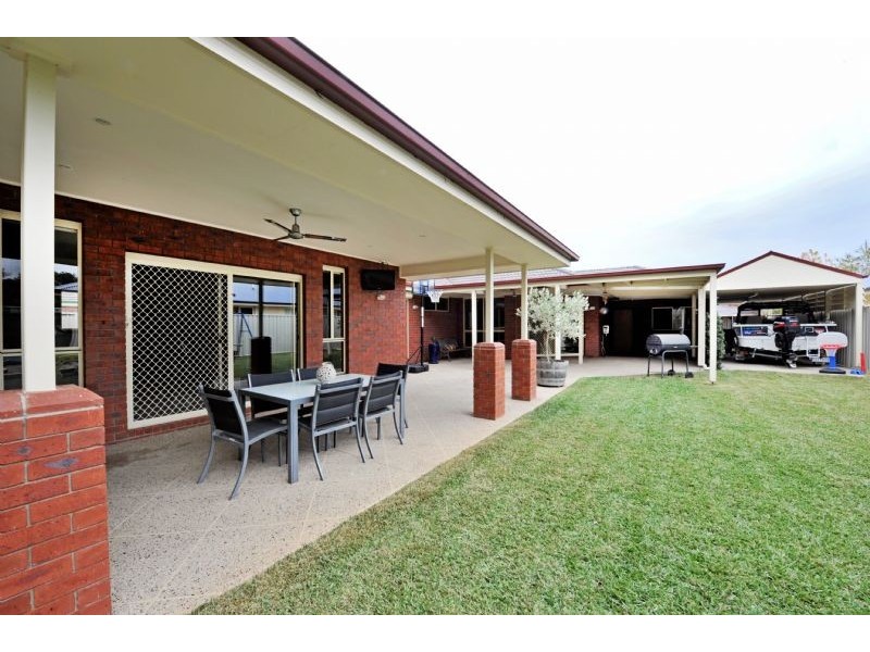 13 Mokoan Avenue, Kialla VIC 3631