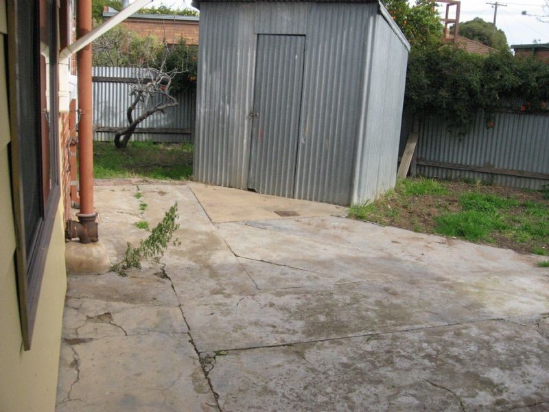2/2 Dainton Street, Shepparton VIC 3630