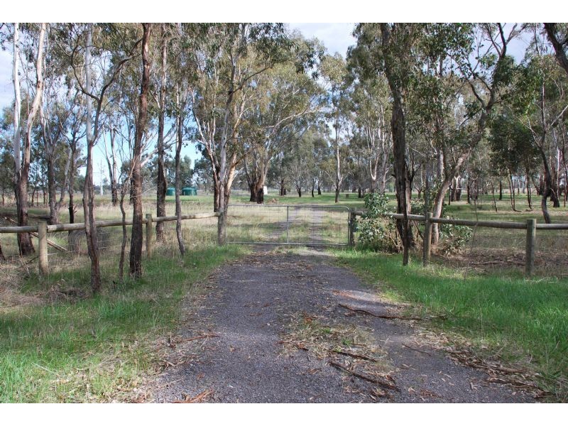 144 Arcadia Two Chain Road, Arcadia VIC 3631