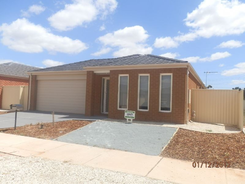 6 Noosa Crt, Shepparton VIC 3630