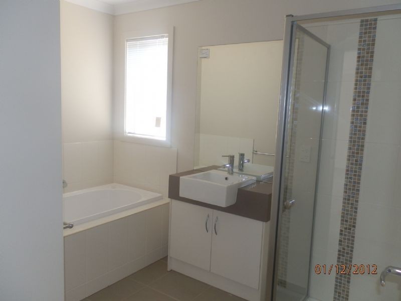 6 Noosa Crt, Shepparton VIC 3630