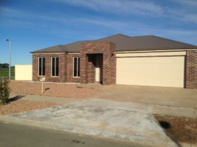 20 Westminster Ave, Shepparton VIC 3630