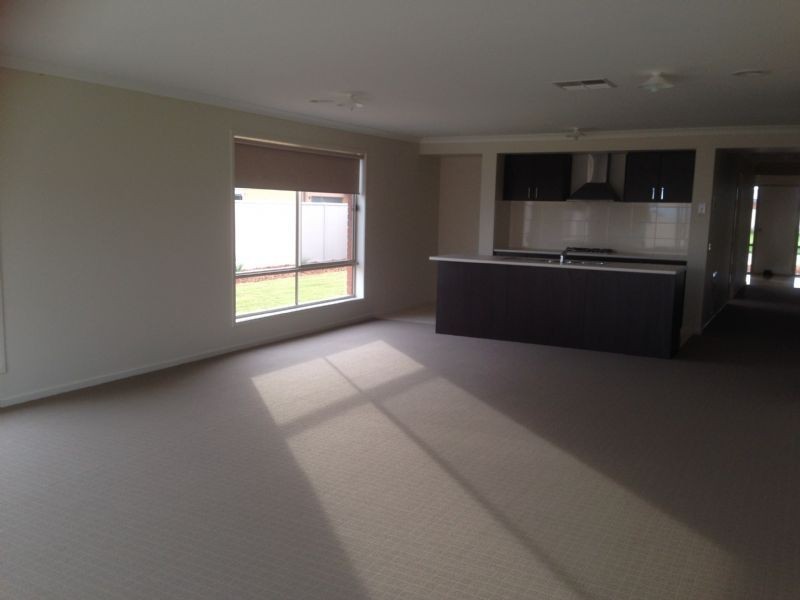 26 Roma Dve, Shepparton VIC 3630
