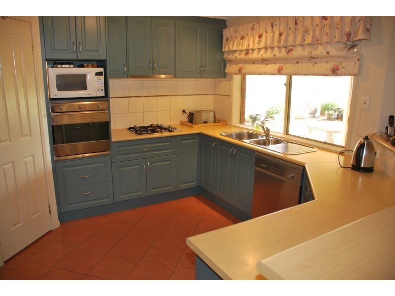 2 Hereford Drive, Shepparton VIC 3630