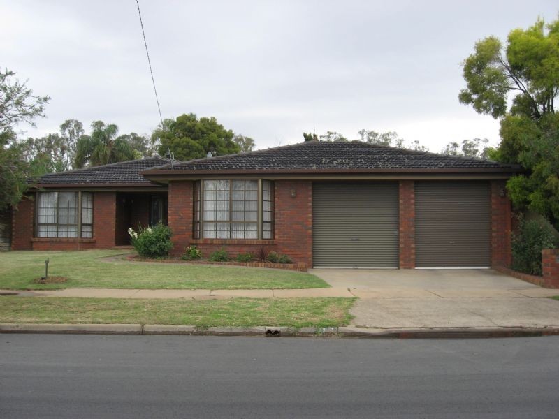 18 Lachlan Crescent, Shepparton VIC 3630