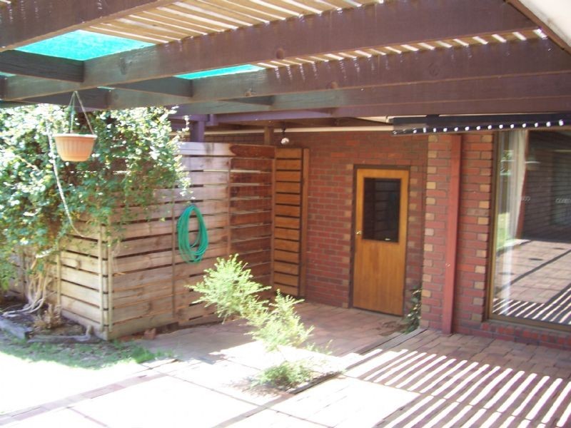 18 Lachlan Crescent, Shepparton VIC 3630