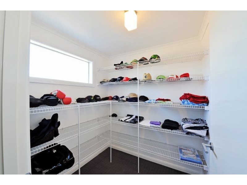 2 Elm Terrace, Shepparton VIC 3630