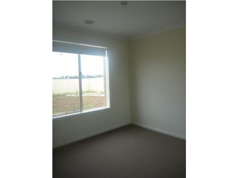 5 Savoy Nook, Shepparton VIC 3630