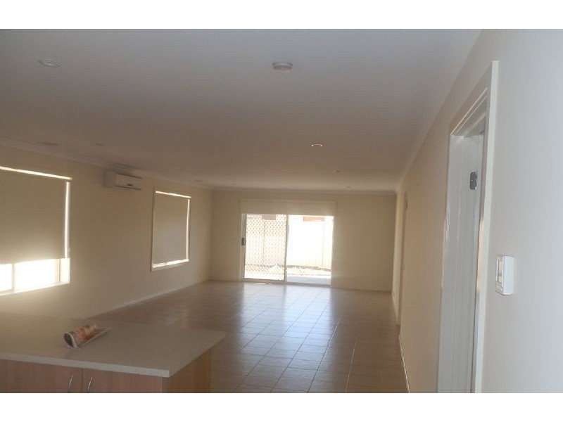 5 Savoy Nook, Shepparton VIC 3630