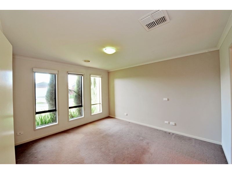 6 Melrose Circuit, Shepparton VIC 3630