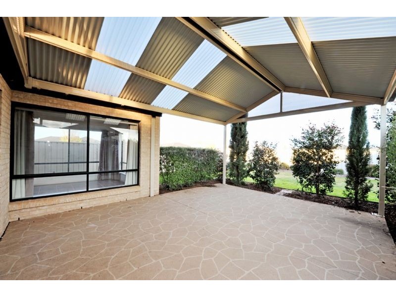 6 Melrose Circuit, Shepparton VIC 3630