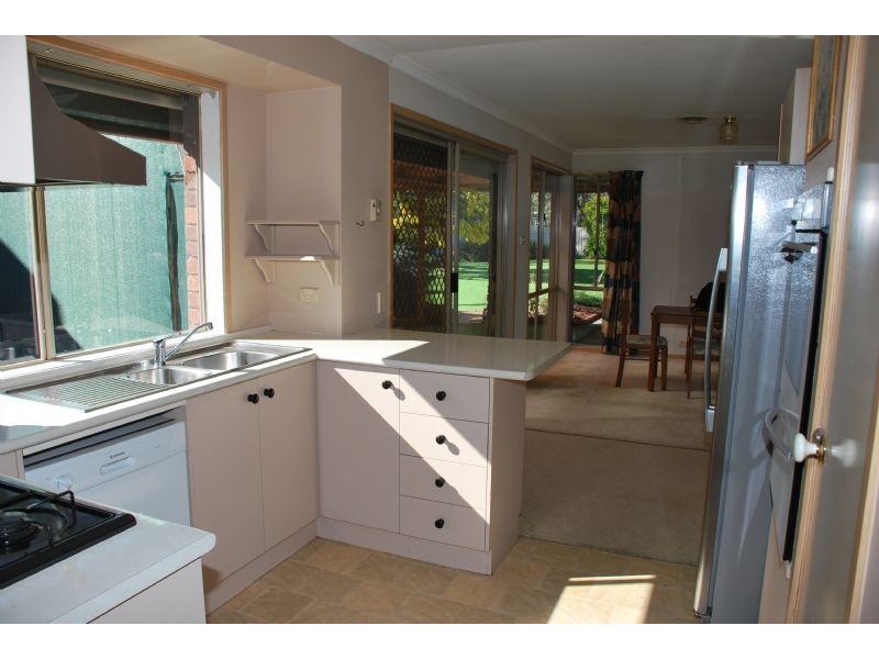 5 Echo Court, Kialla VIC 3631