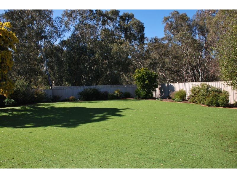 5 Echo Court, Kialla VIC 3631