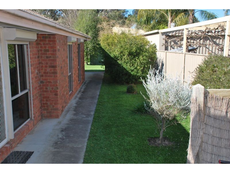 5 Echo Court, Kialla VIC 3631