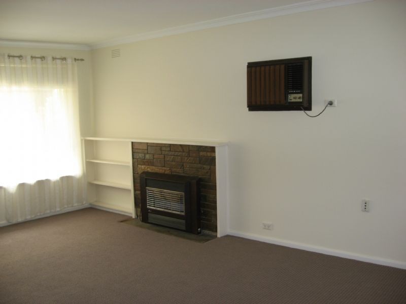 15 Fairless Street, Shepparton VIC 3630