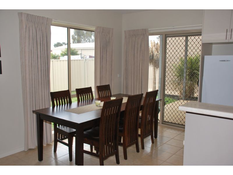 1/22 Menzies Crescent, Shepparton VIC 3630