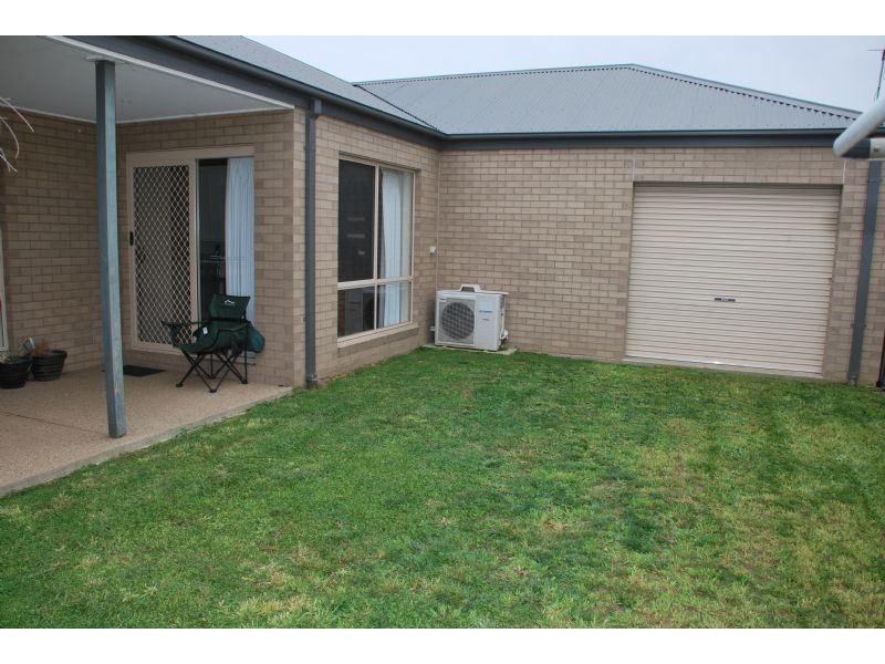 1/22 Menzies Crescent, Shepparton VIC 3630
