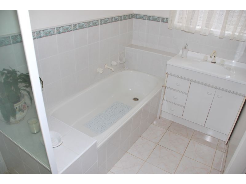 32 Sunbury Road, Shepparton VIC 3630