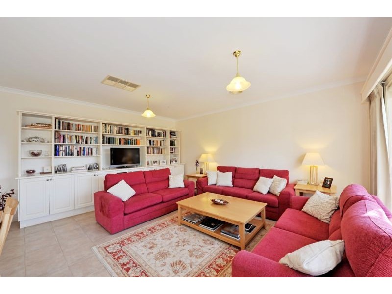 227  Waranga Drive, Kialla VIC 3631