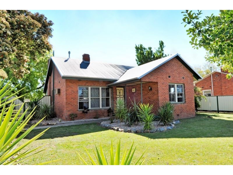 8 Gowrie Street, Shepparton VIC 3630