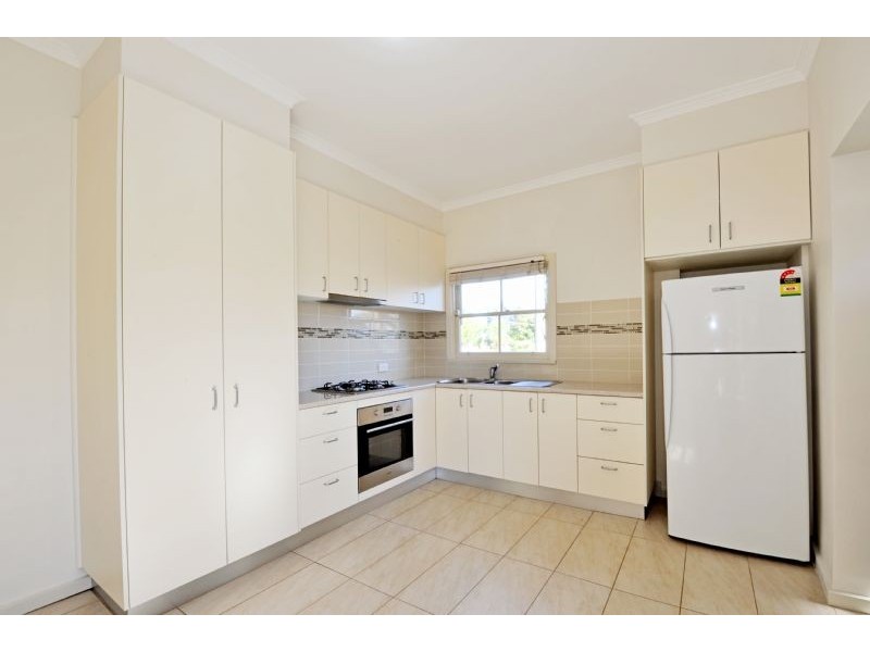 8 Gowrie Street, Shepparton VIC 3630
