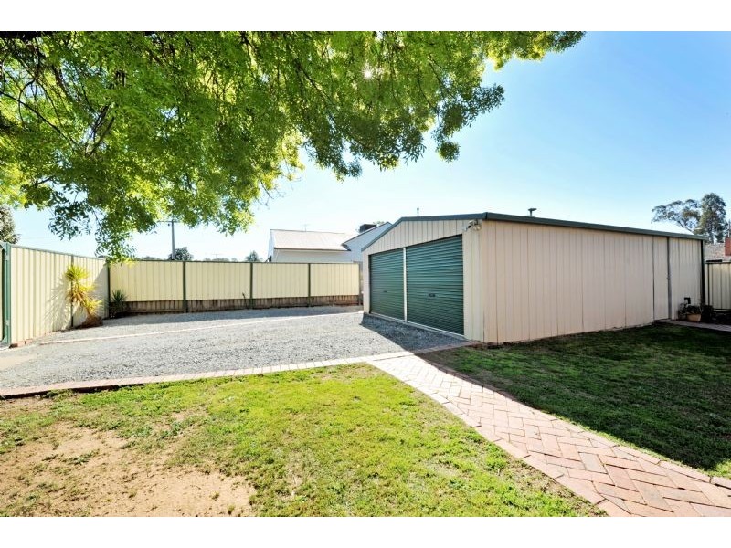 8 Gowrie Street, Shepparton VIC 3630