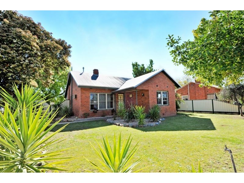 8 Gowrie Street, Shepparton VIC 3630