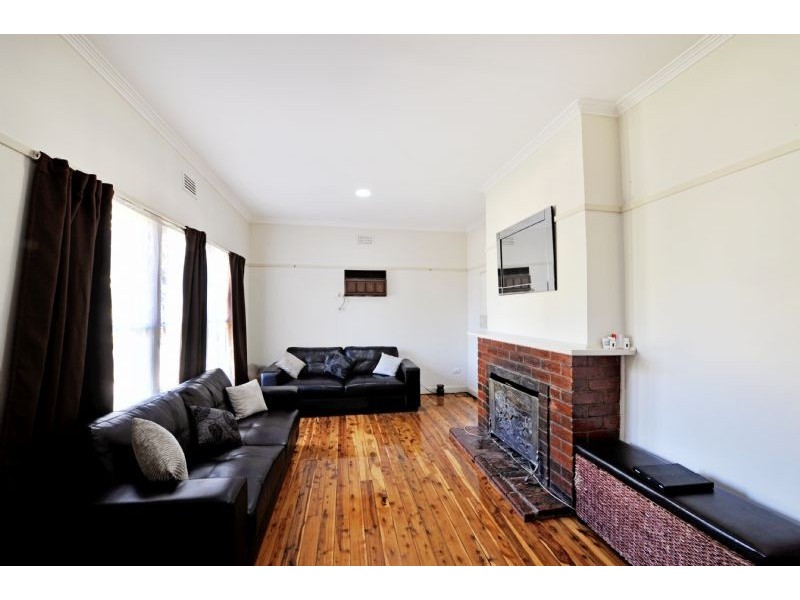 8 Gowrie Street, Shepparton VIC 3630