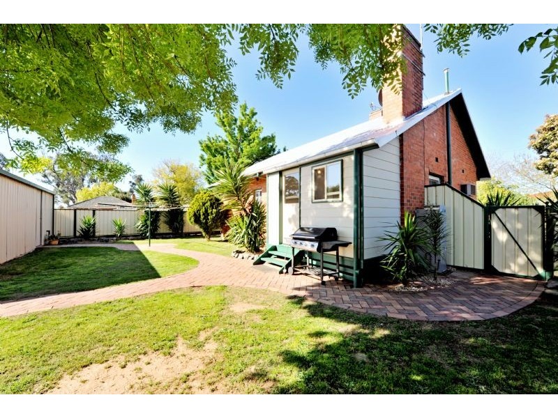 8 Gowrie Street, Shepparton VIC 3630