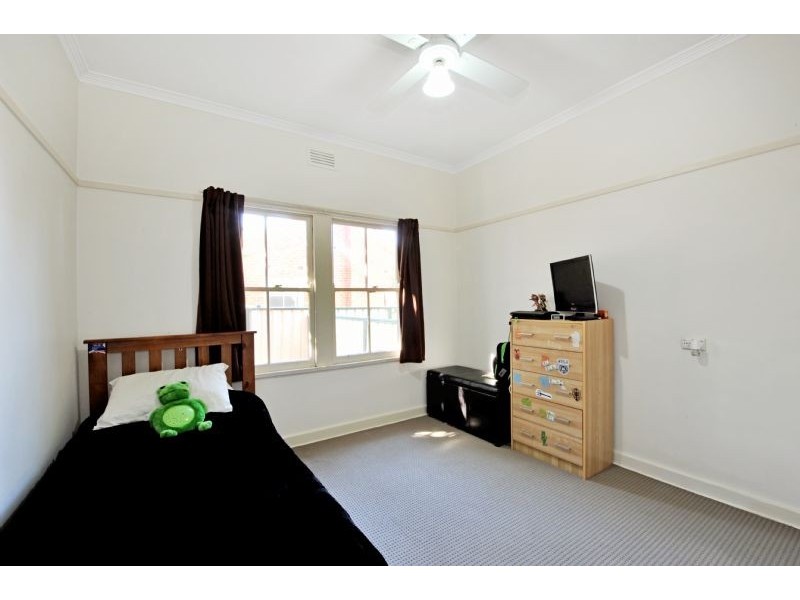 8 Gowrie Street, Shepparton VIC 3630