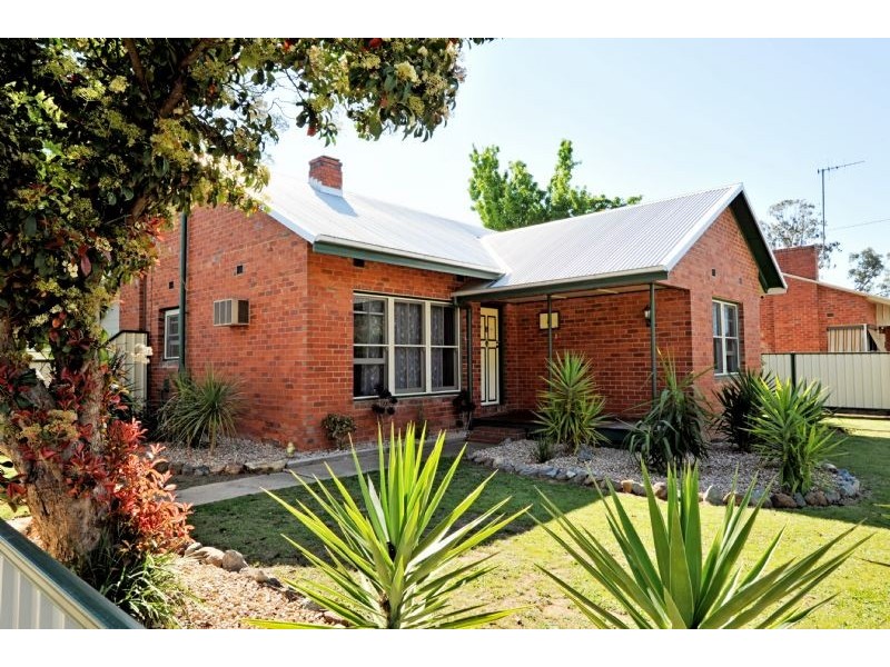 8 Gowrie Street, Shepparton VIC 3630
