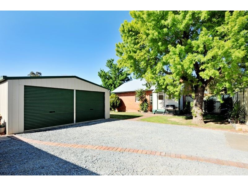 8 Gowrie Street, Shepparton VIC 3630