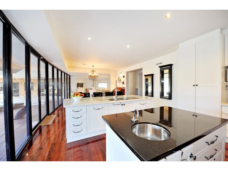 1 Cadah Court, Grahamvale VIC 3631