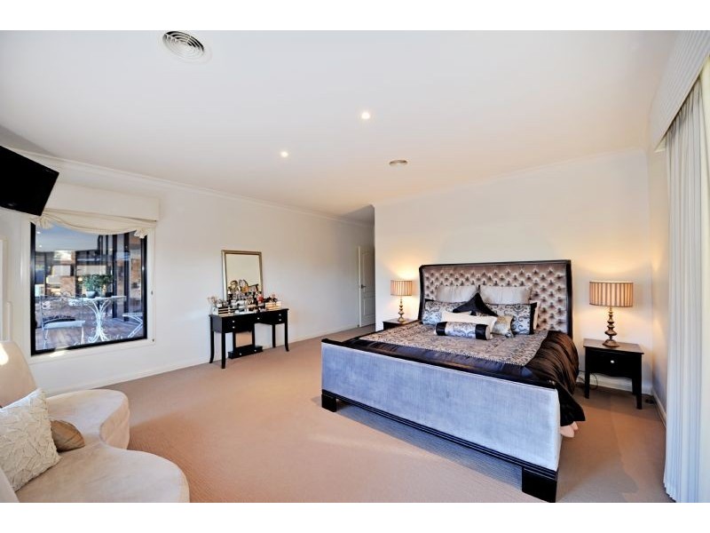 1 Cadah Court, Grahamvale VIC 3631