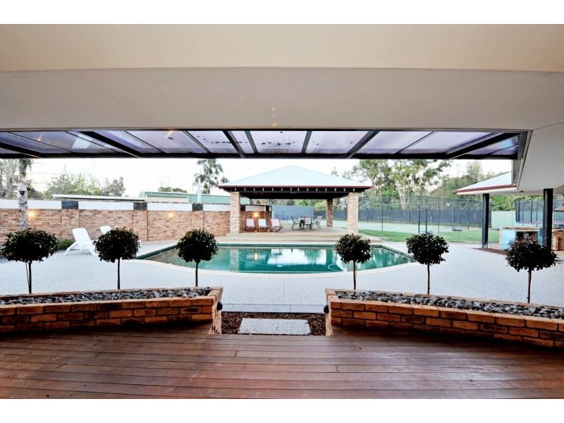 1 Cadah Court, Grahamvale VIC 3631