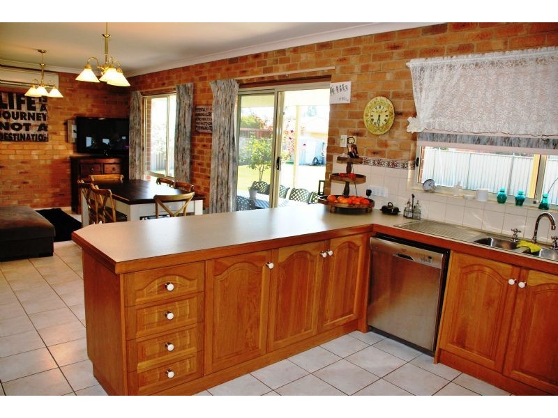5 Handley Court, Shepparton VIC 3630