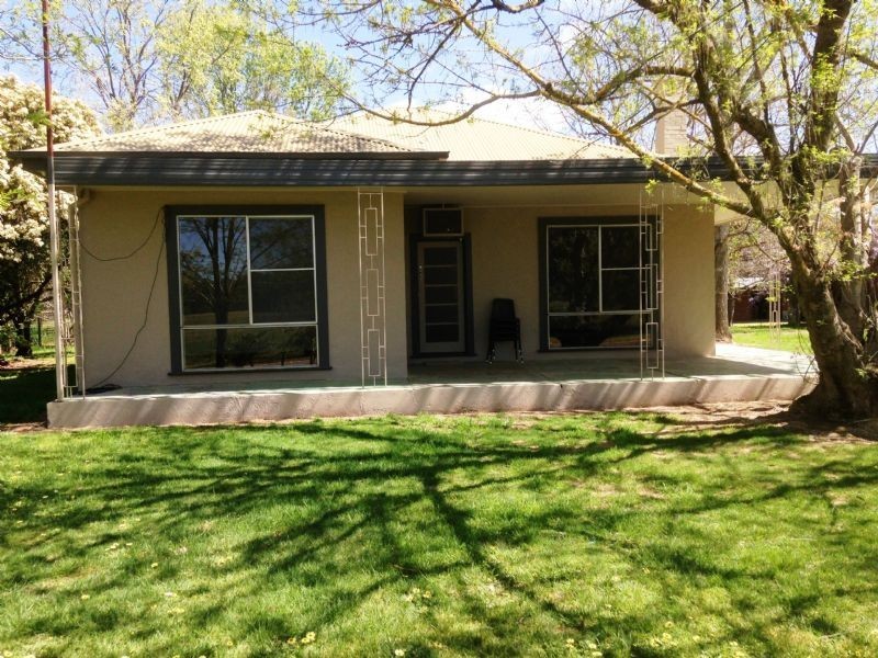 11 Edgewater Road, Kialla VIC 3631