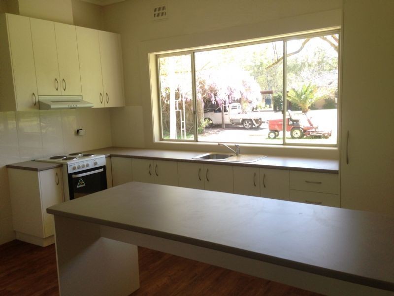 11 Edgewater Road, Kialla VIC 3631