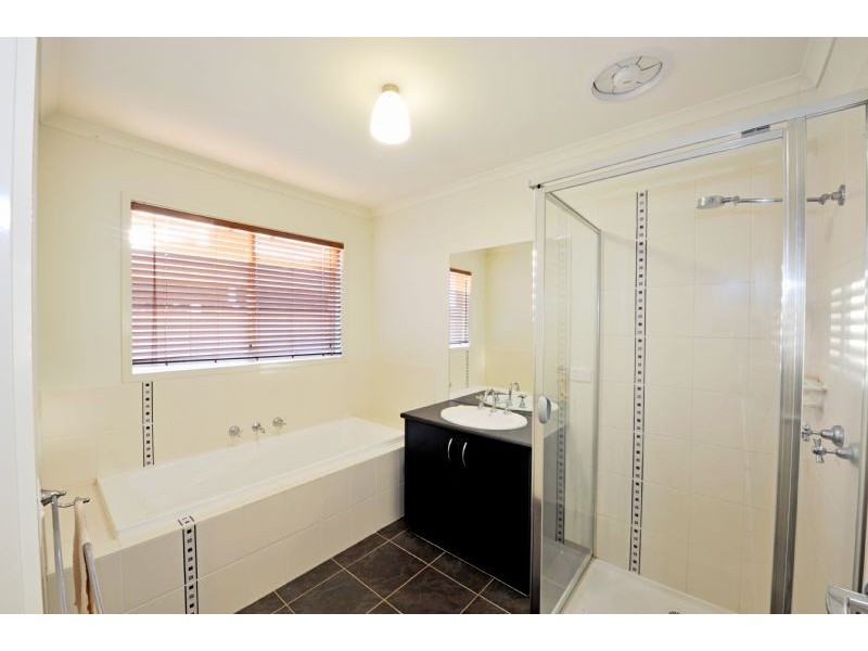 12 Ramsey Street, Shepparton VIC 3630