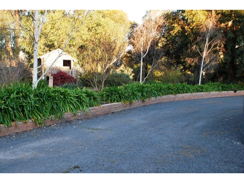 31 Arcadia Downs Drive, Kialla VIC 3631