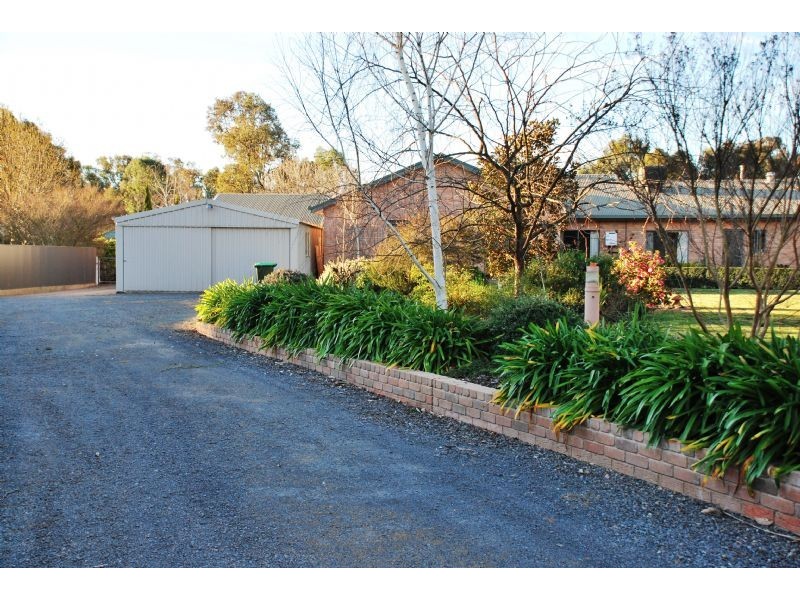 31 Arcadia Downs Drive, Kialla VIC 3631
