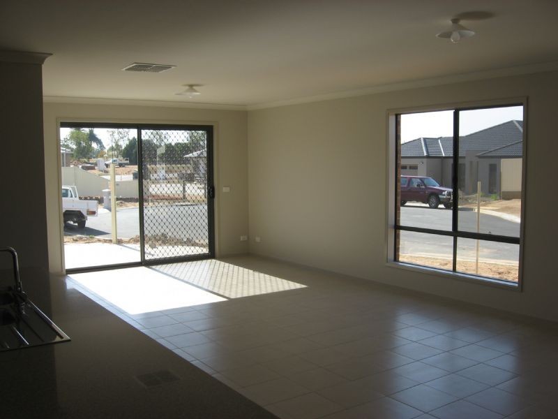 2 Shalimar Place, Shepparton VIC 3630