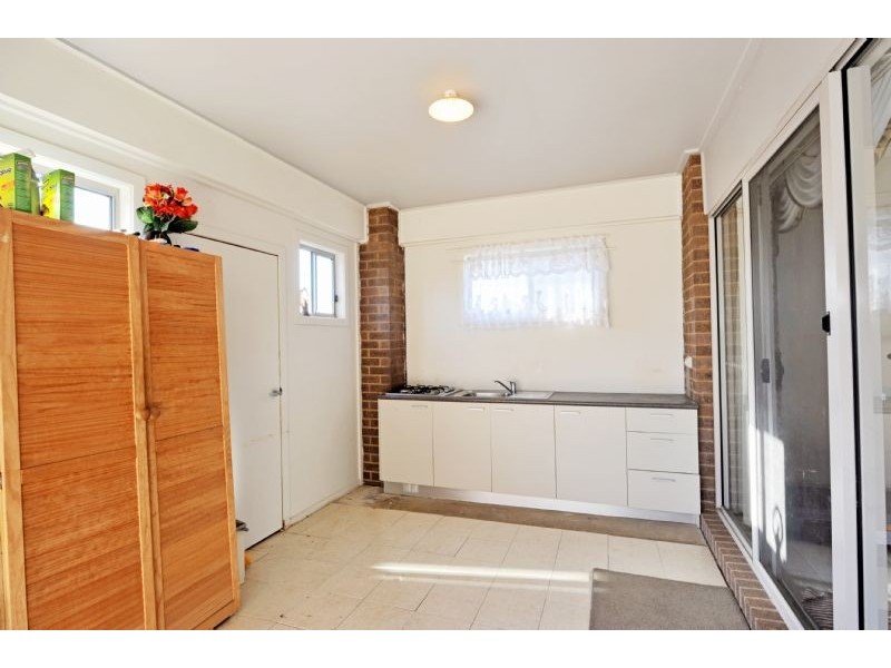 20 Golf Drive, Shepparton VIC 3630