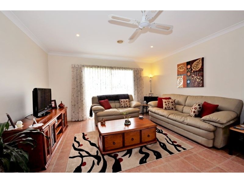 19 Menzies Crescent, Shepparton VIC 3630