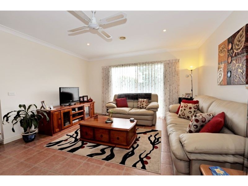 19 Menzies Crescent, Shepparton VIC 3630