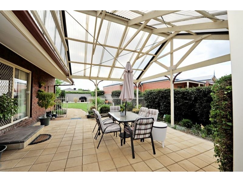 19 Menzies Crescent, Shepparton VIC 3630