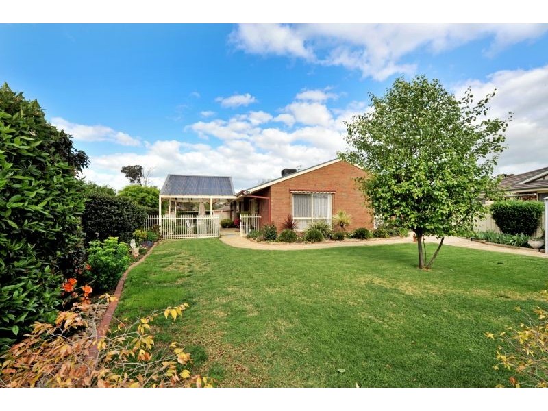 19 Menzies Crescent, Shepparton VIC 3630