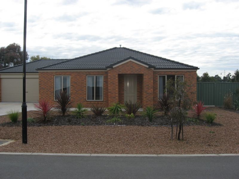 2 Sandhill Street, Shepparton North VIC 3631