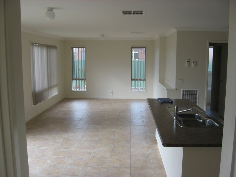 2 Sandhill Street, Shepparton North VIC 3631