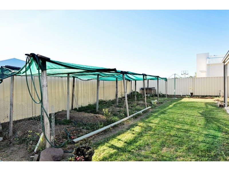 20 Golf Drive, Shepparton North VIC 3631